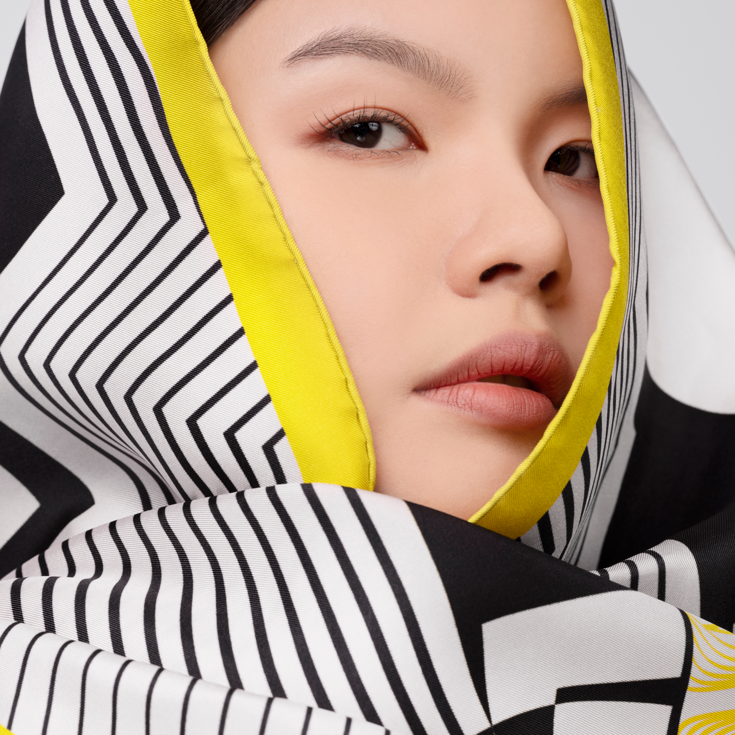 DIAMOND CHERRY BLOOM PULSE